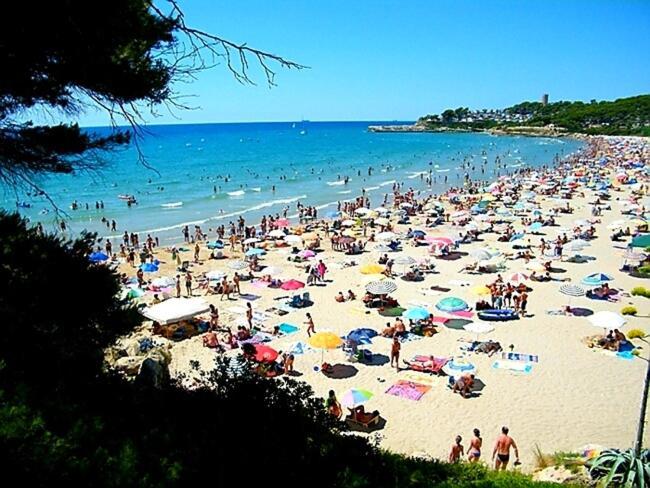 House Tamarit Playa * Tarragona